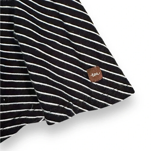 Tea Collection | Long Sleeve Wrap Neck Dress (6) 🖤🤍 - Picture 3 of 4